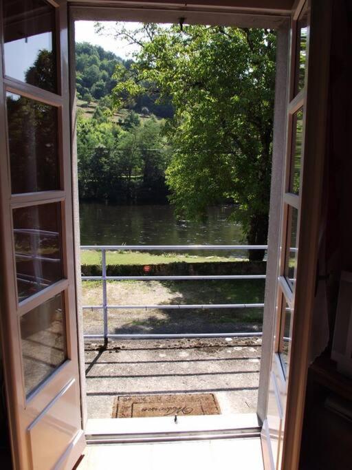 Vue Du Pont Leilighet Entraygues-sur-Truyère Eksteriør bilde